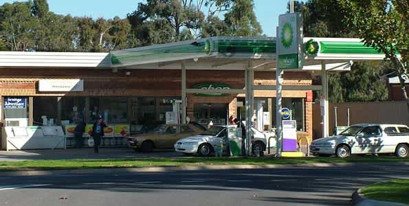 Eaglehawk Service Station